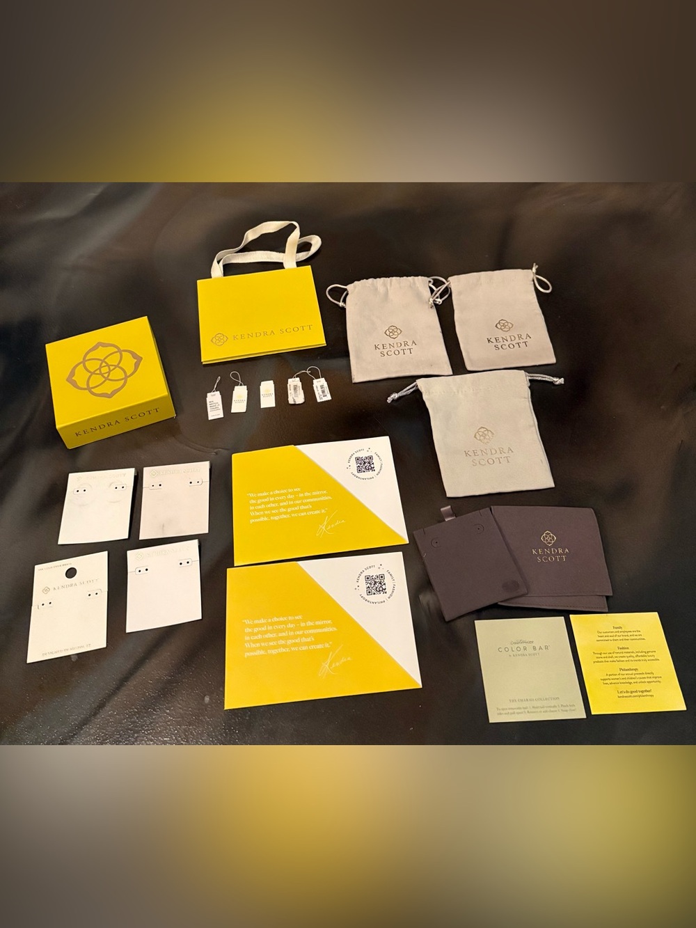 Kendra Scott Empty Earring + Jewelry Pouches Bundle Of 20 Reseller Lot Storage